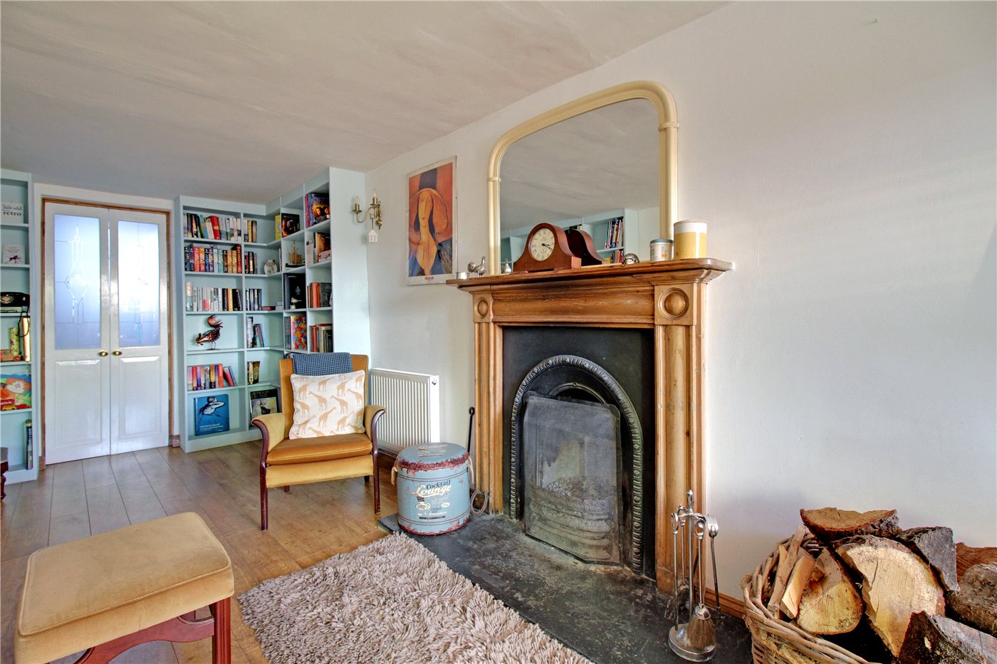 Lounge Fireplace